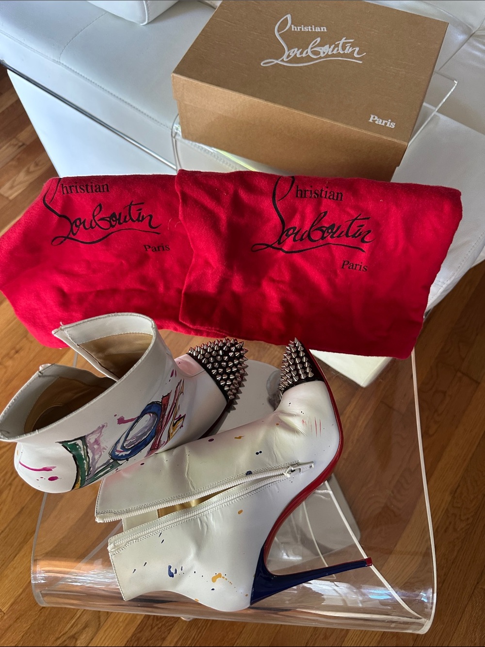 Christian Louboutin White Leather Hand-Painted Spike-Toe Ankle LOVE Boots - Picture 15 of 16